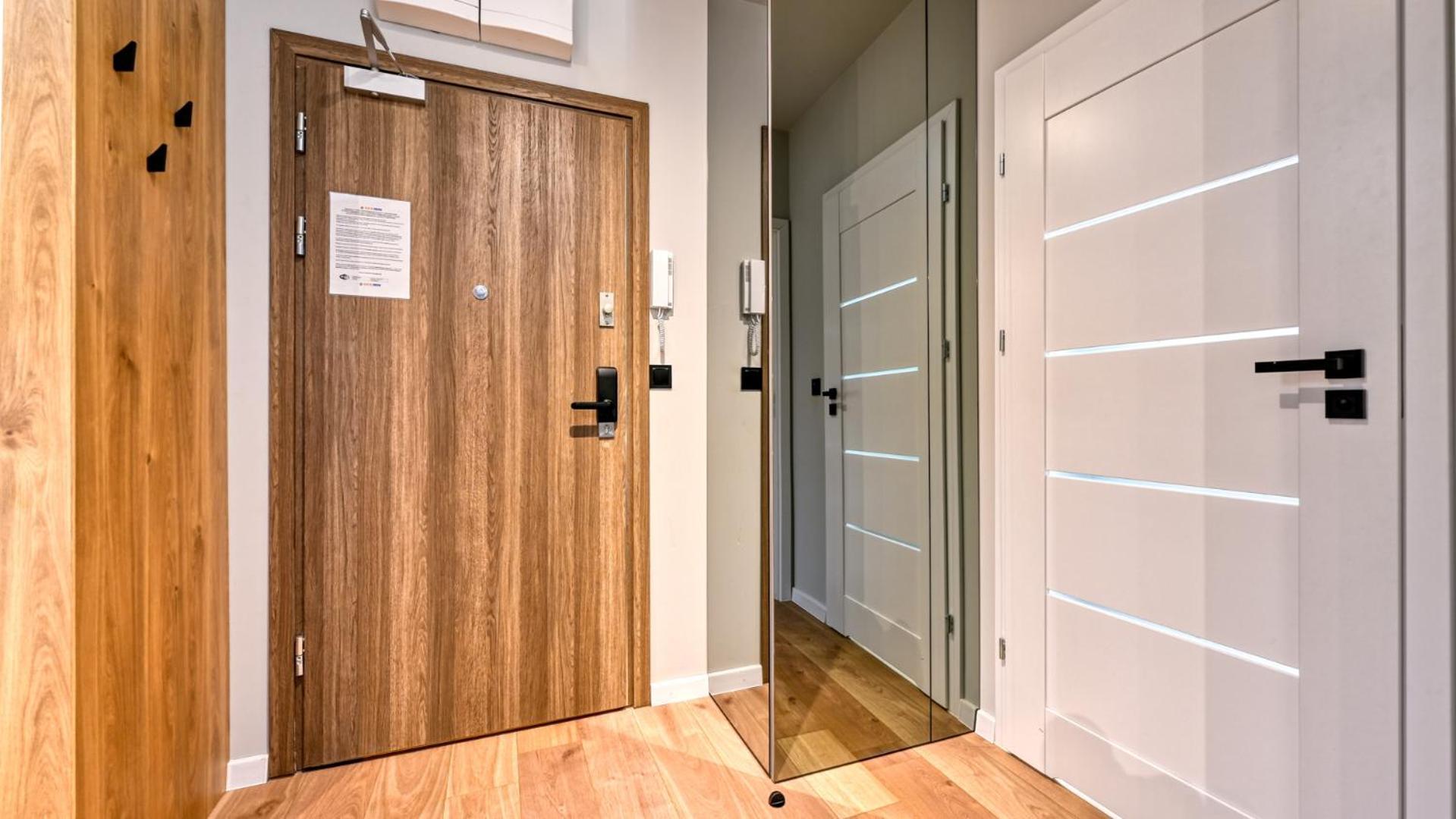 Apartamenty Z Basenem I Saunami Stone Hill Resort II Vip Centrum By Royal Aparts Szklarska Poręba Kültér fotó